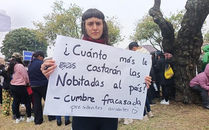 Cientos de personas marchan contra Noboa y la XXIX Cumbre Iberoamericana en Ecuador